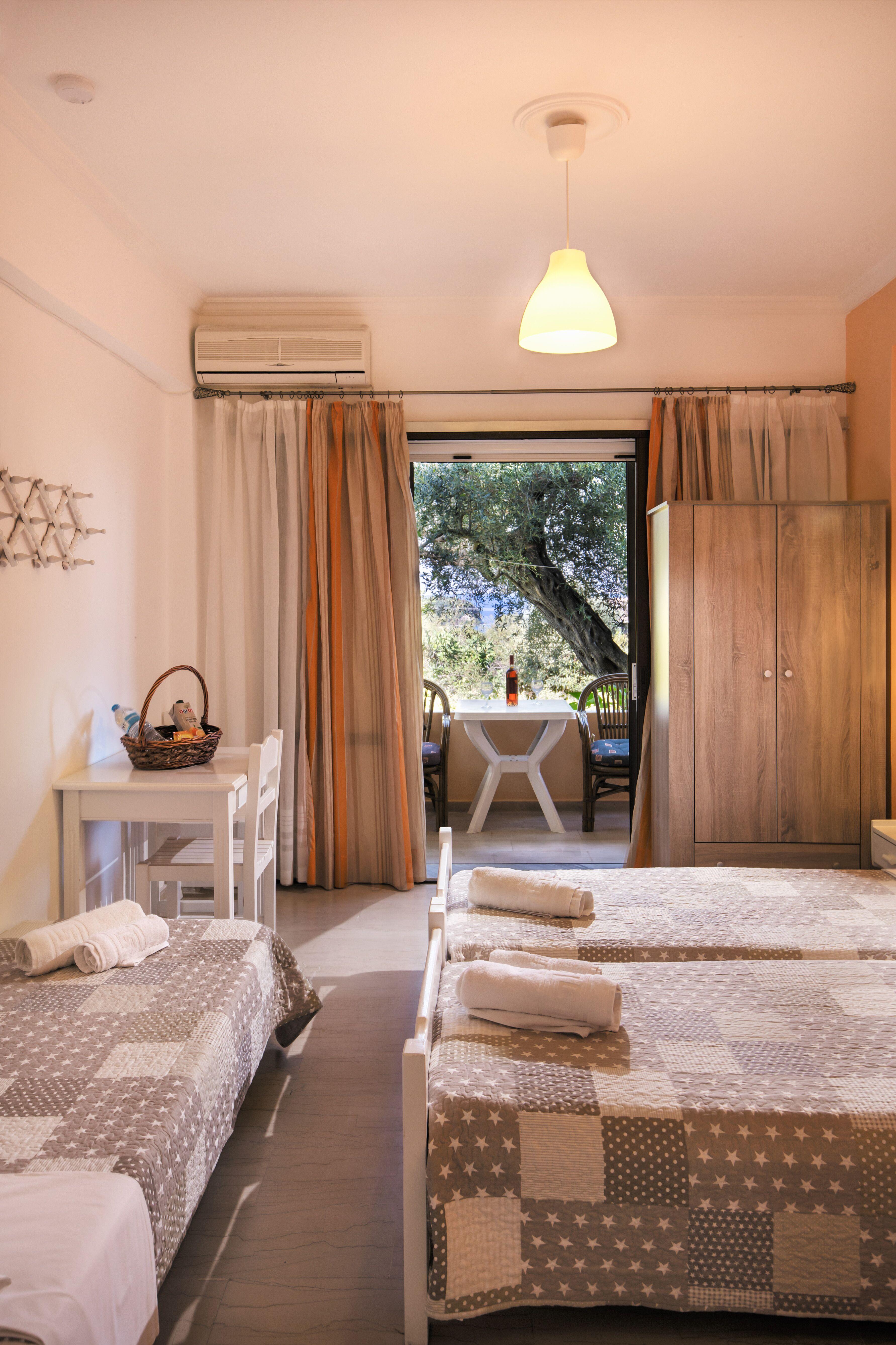 Apartment Marilena & *