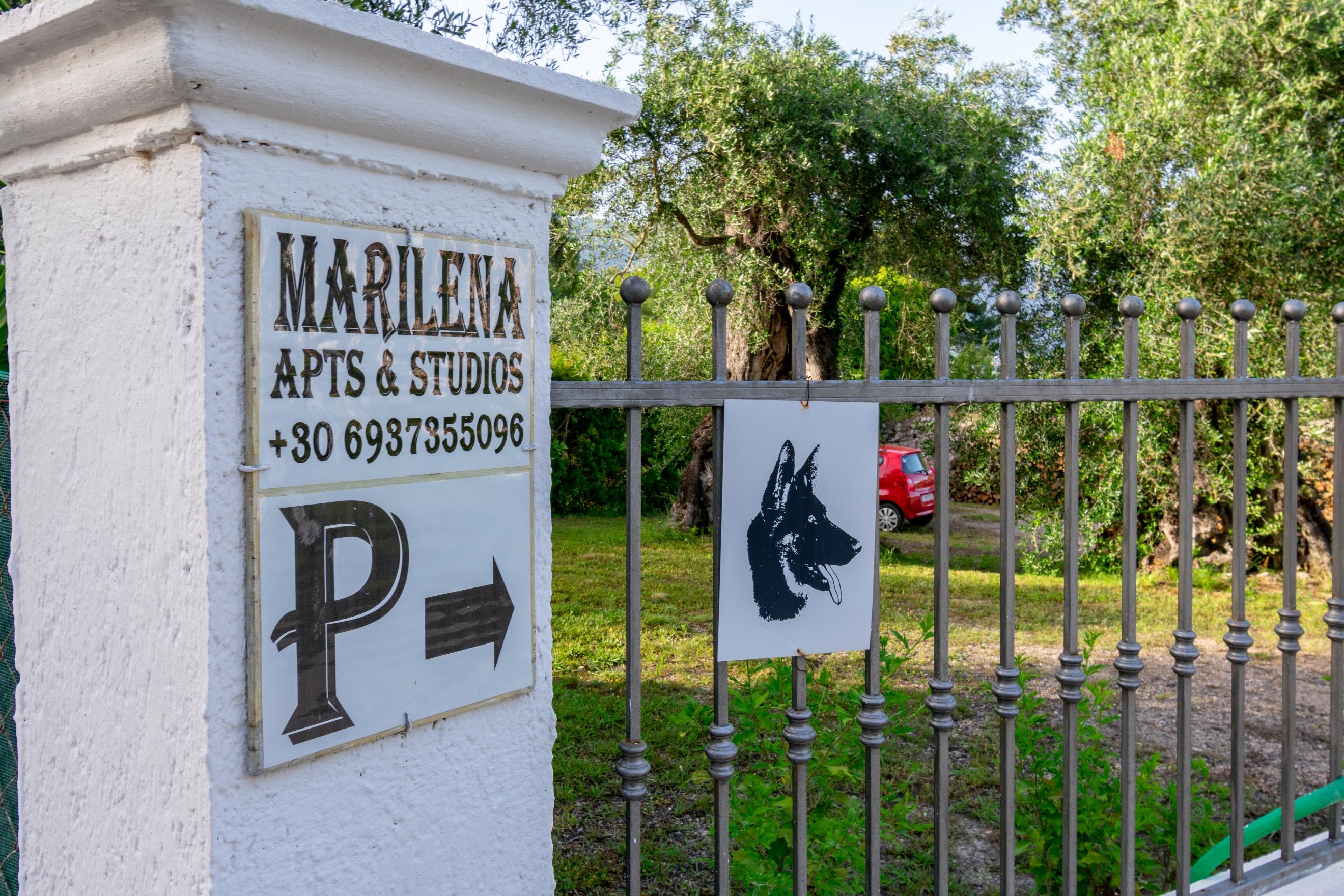 Apartment Marilena & *