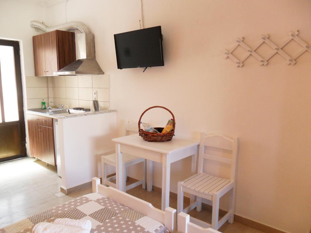Apartment Marilena & Dassia (Corfu)